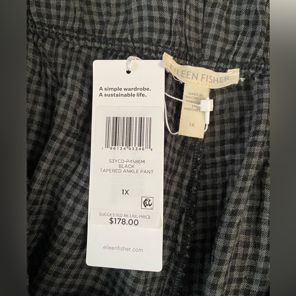 Eileen Fisher Puckered Organic Linen Tapered Ankle Pant in Black Check Size 1X